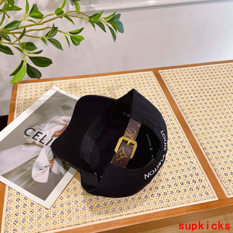 Louis Vuitton Luxury Cap