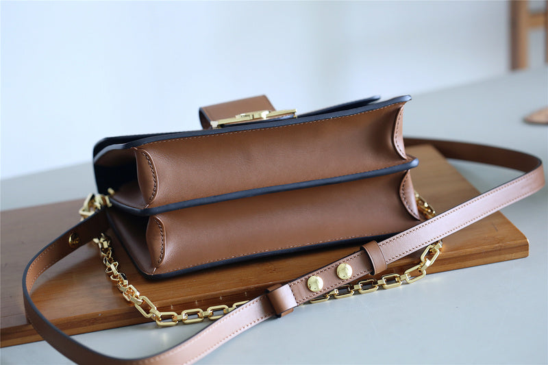 I W Fashion Lu-Vi bags - 8141