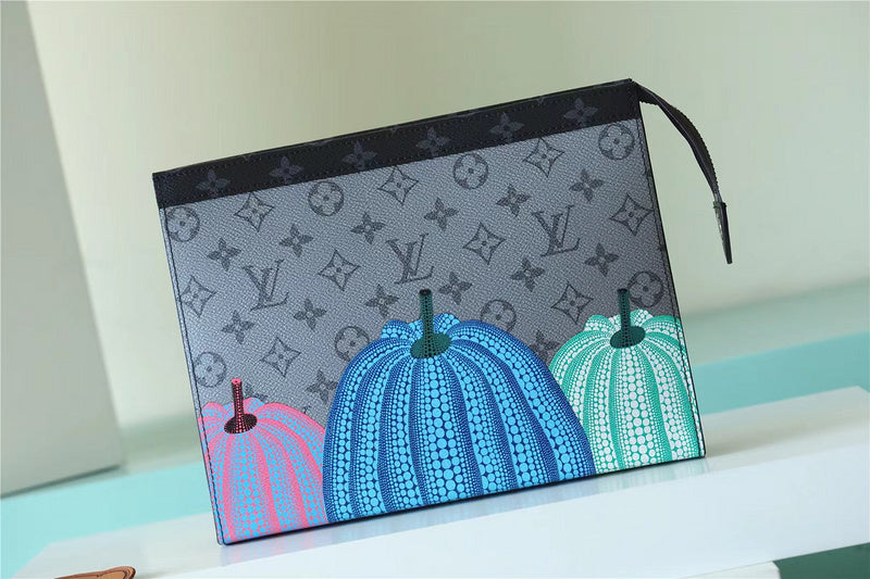 I W Fashion Lu-Vi bags - 10589