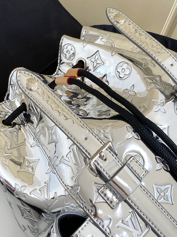 I W Fashion Lu-Vi bags - 17441