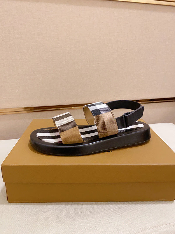 Burberry Luxury Shoes