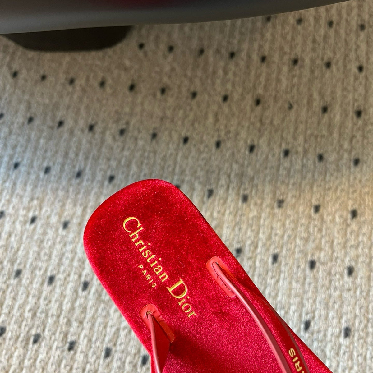 CD THONG SANDAL
