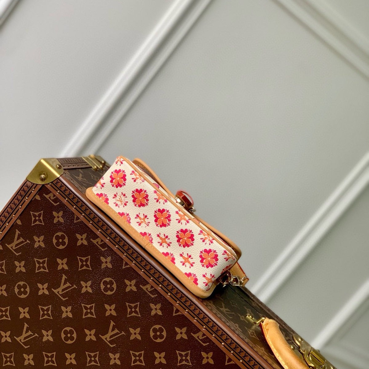 LOU NANO DIANE BAG