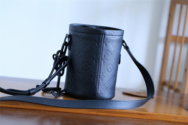I W Fashion Lu-Vi bags - 10381