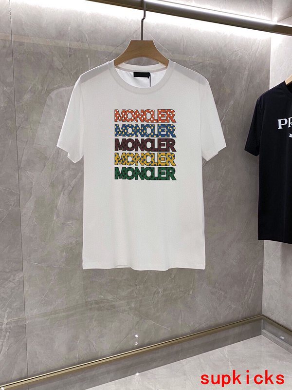 Moncler Luxury Cloth