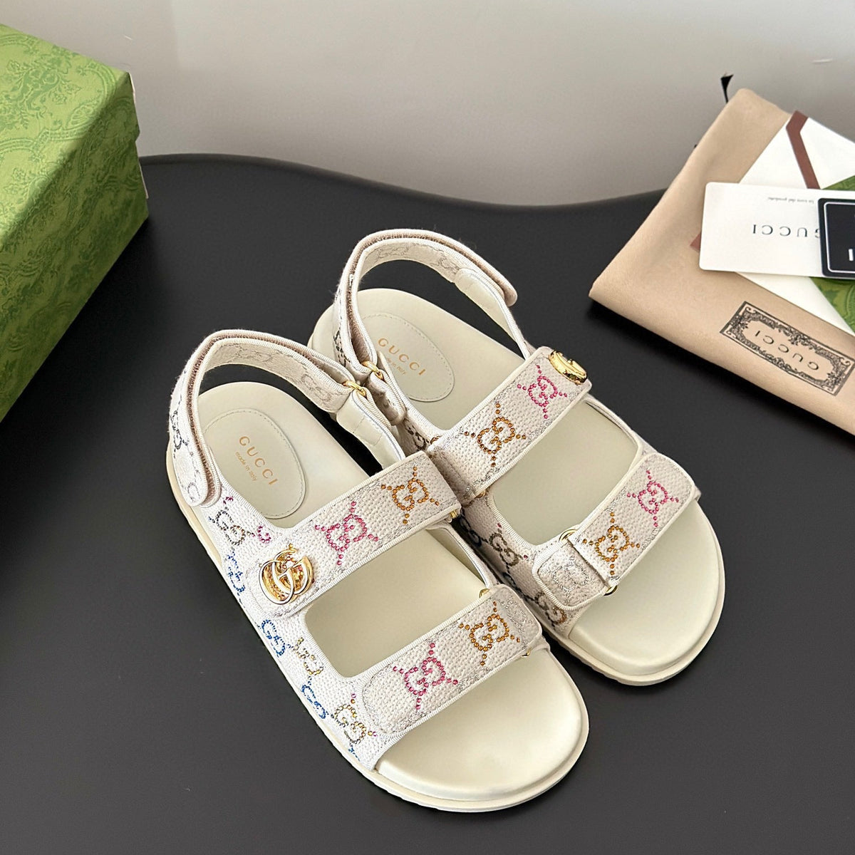 GG SANDALS