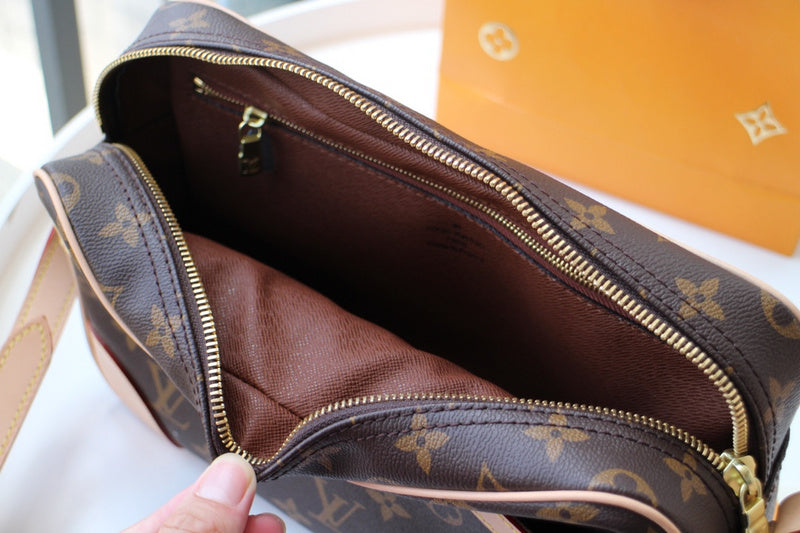 LOV2 Bags - Luxurious Bags  2667