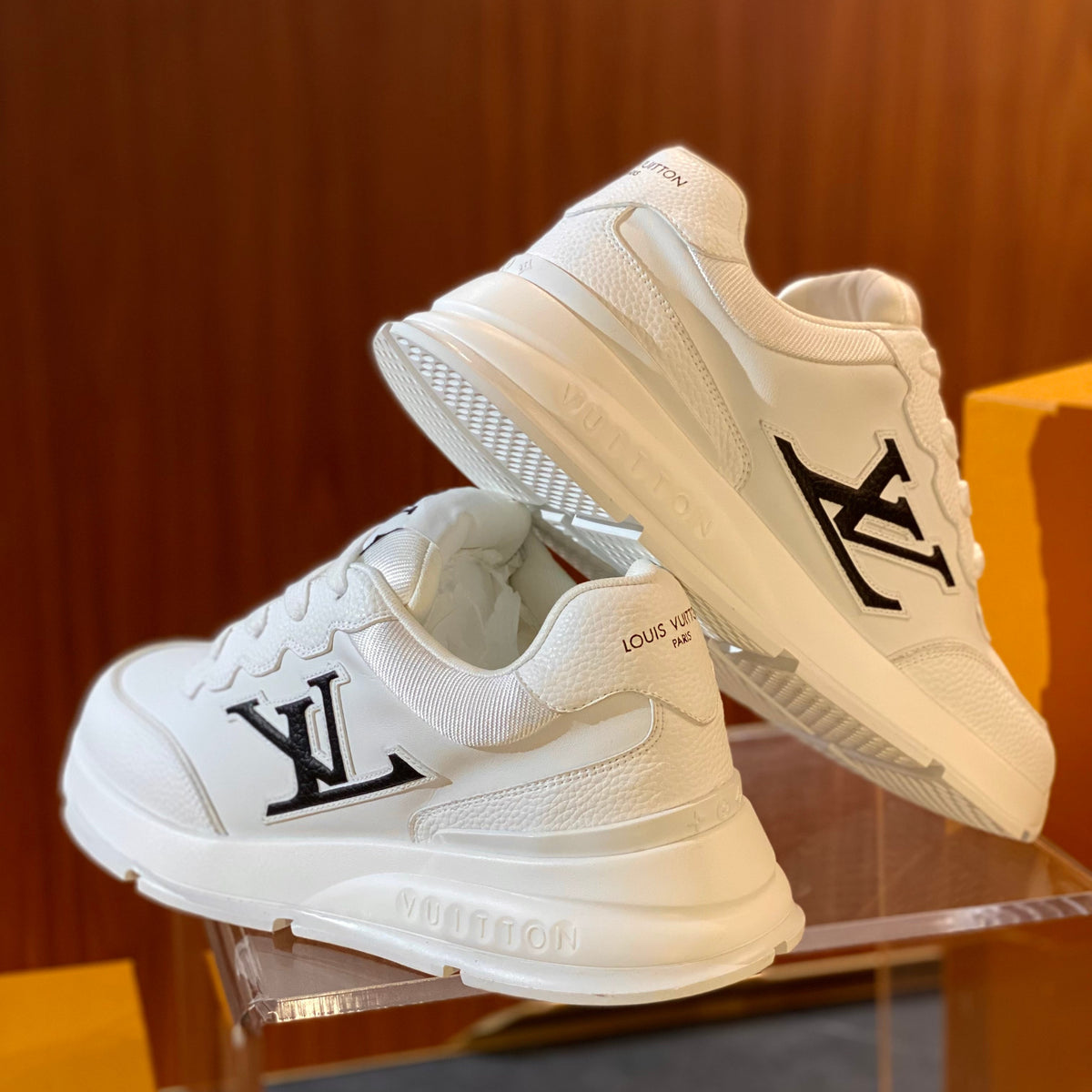 LOU CLASSIC SNEAKER