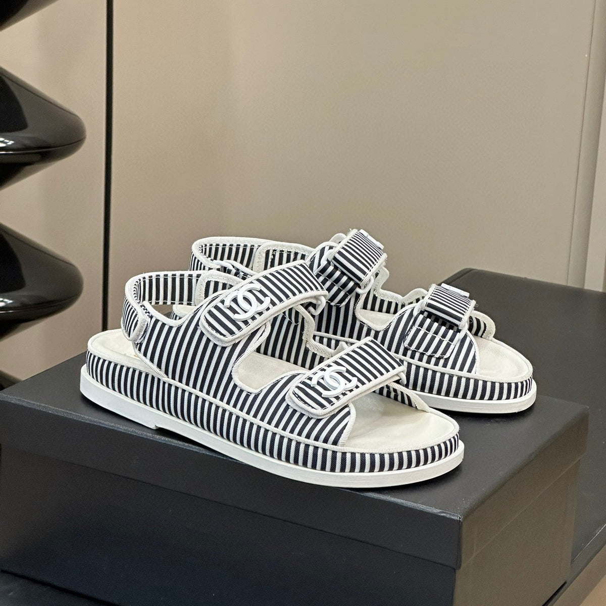 CC SANDALS