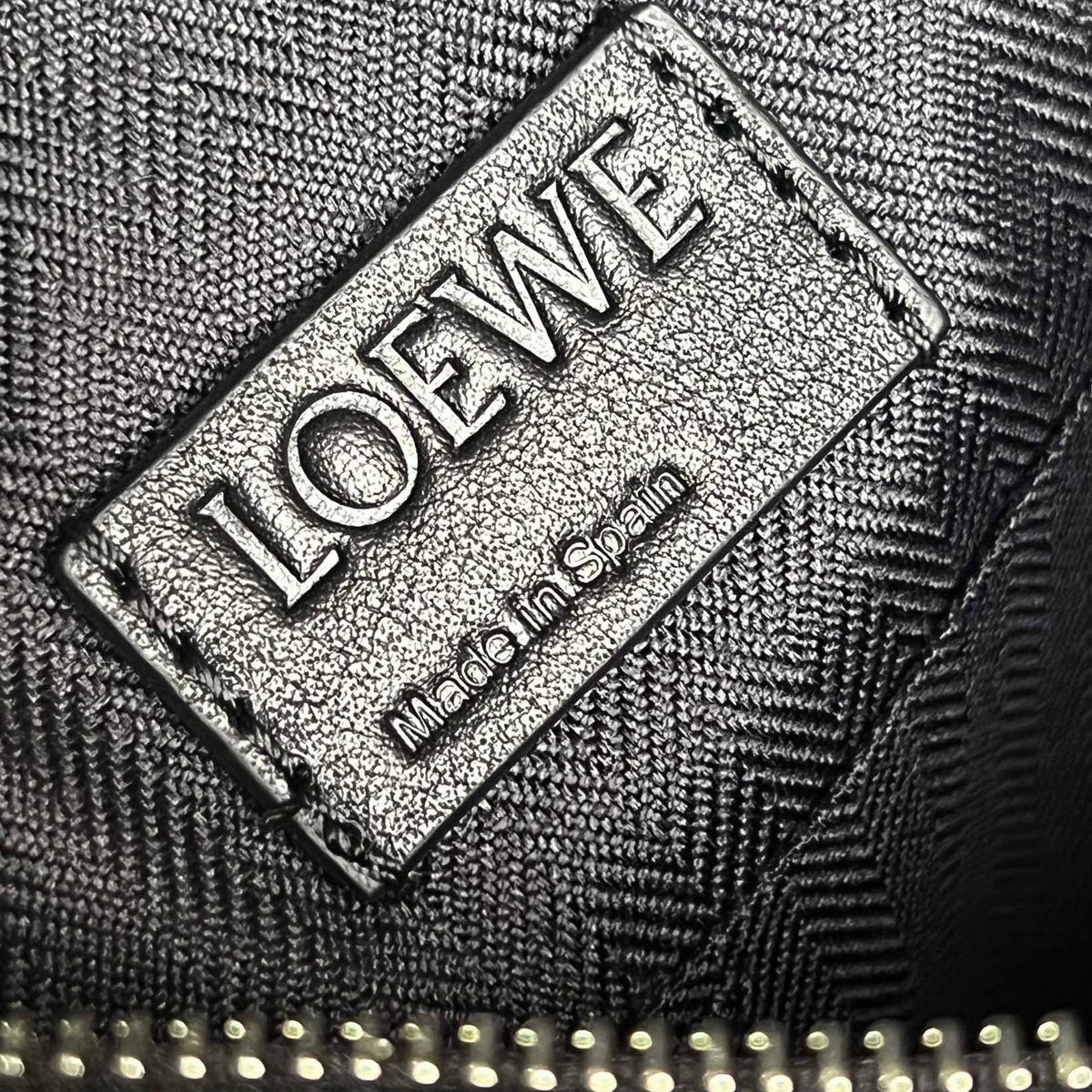 LOEW XS MILITARY MESSENGER BAG