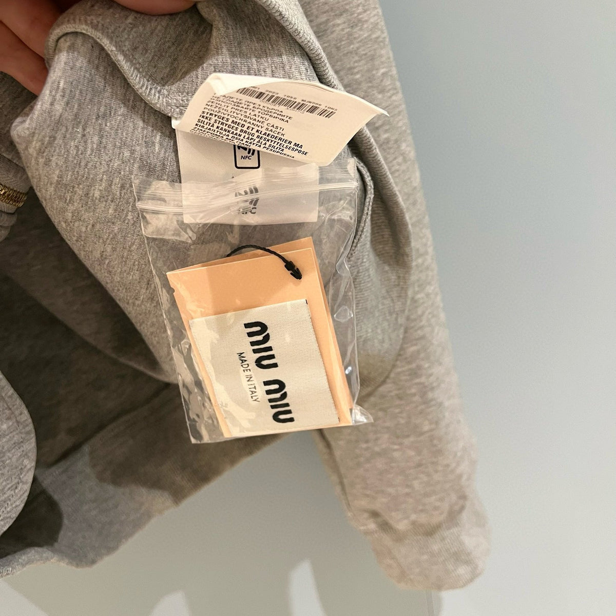 MIU M ZIP HOODIE