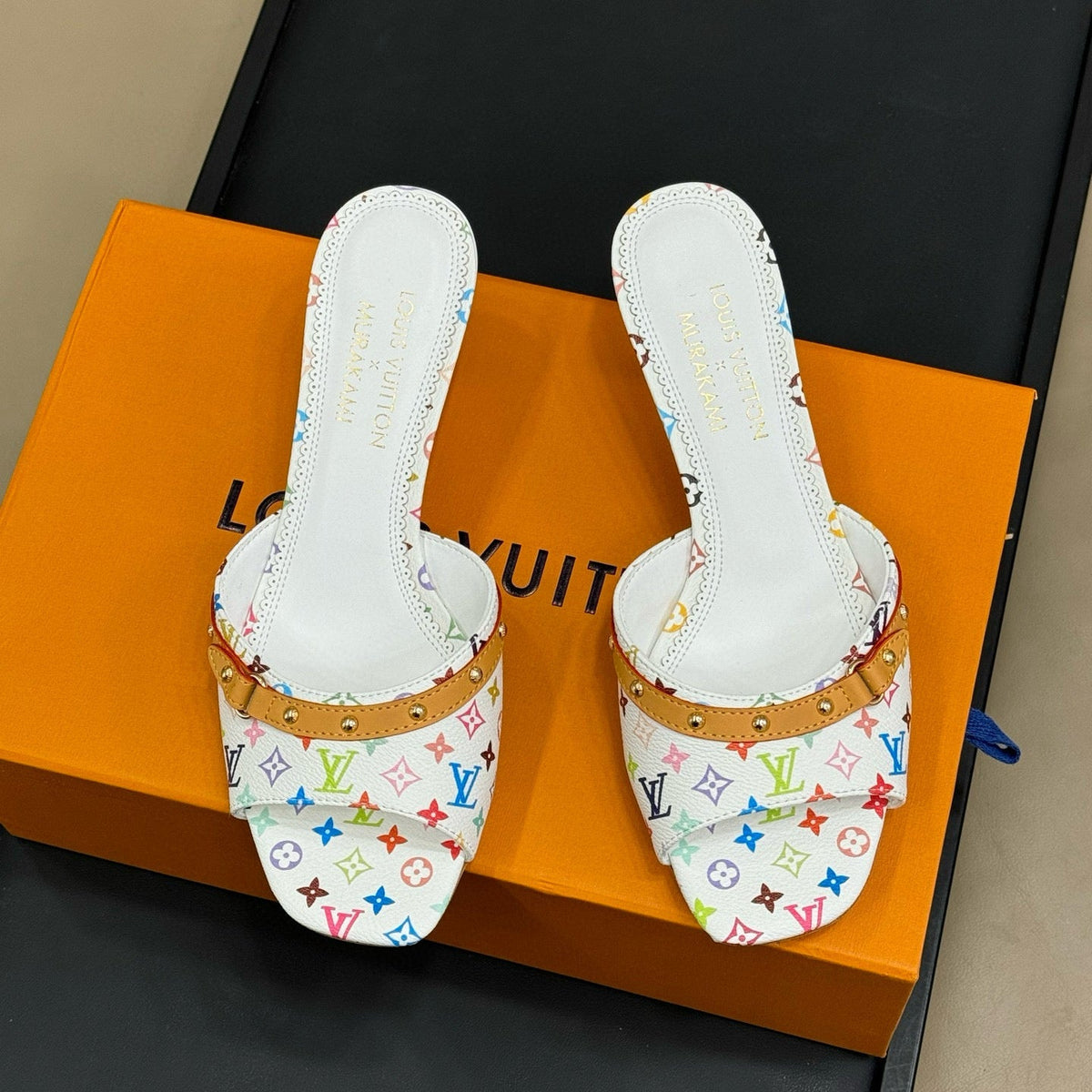 LOU HEELS