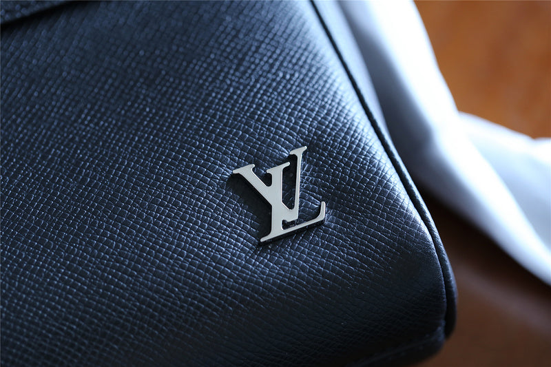 I W Fashion Lu-Vi bags - 10483