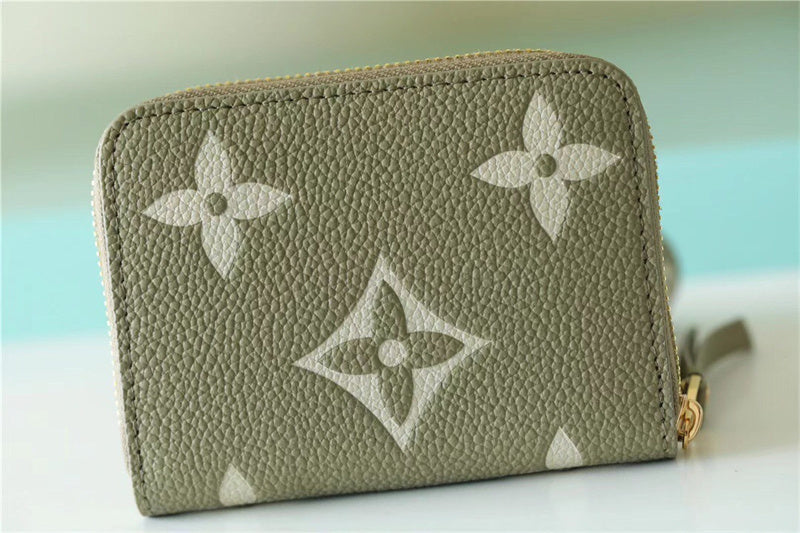 PHA - LOV Bags - 551