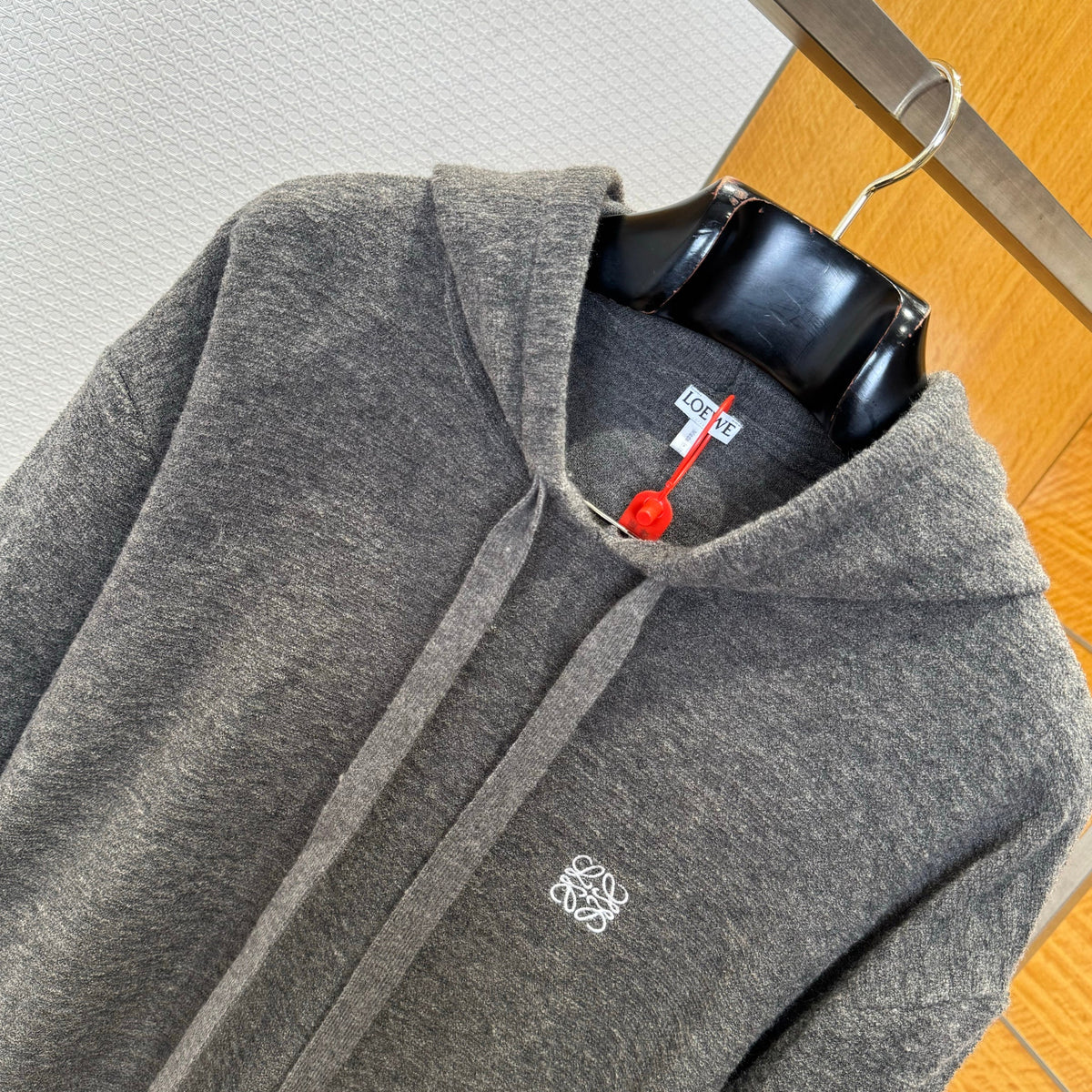 LOEW HOODIE