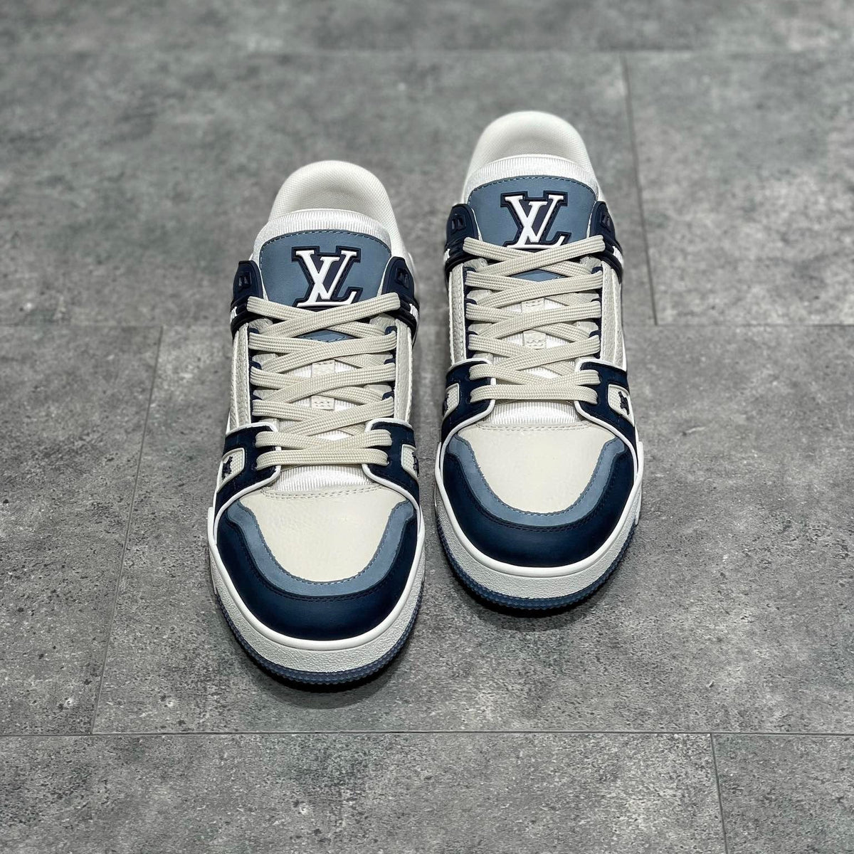 LOU TRAINERS