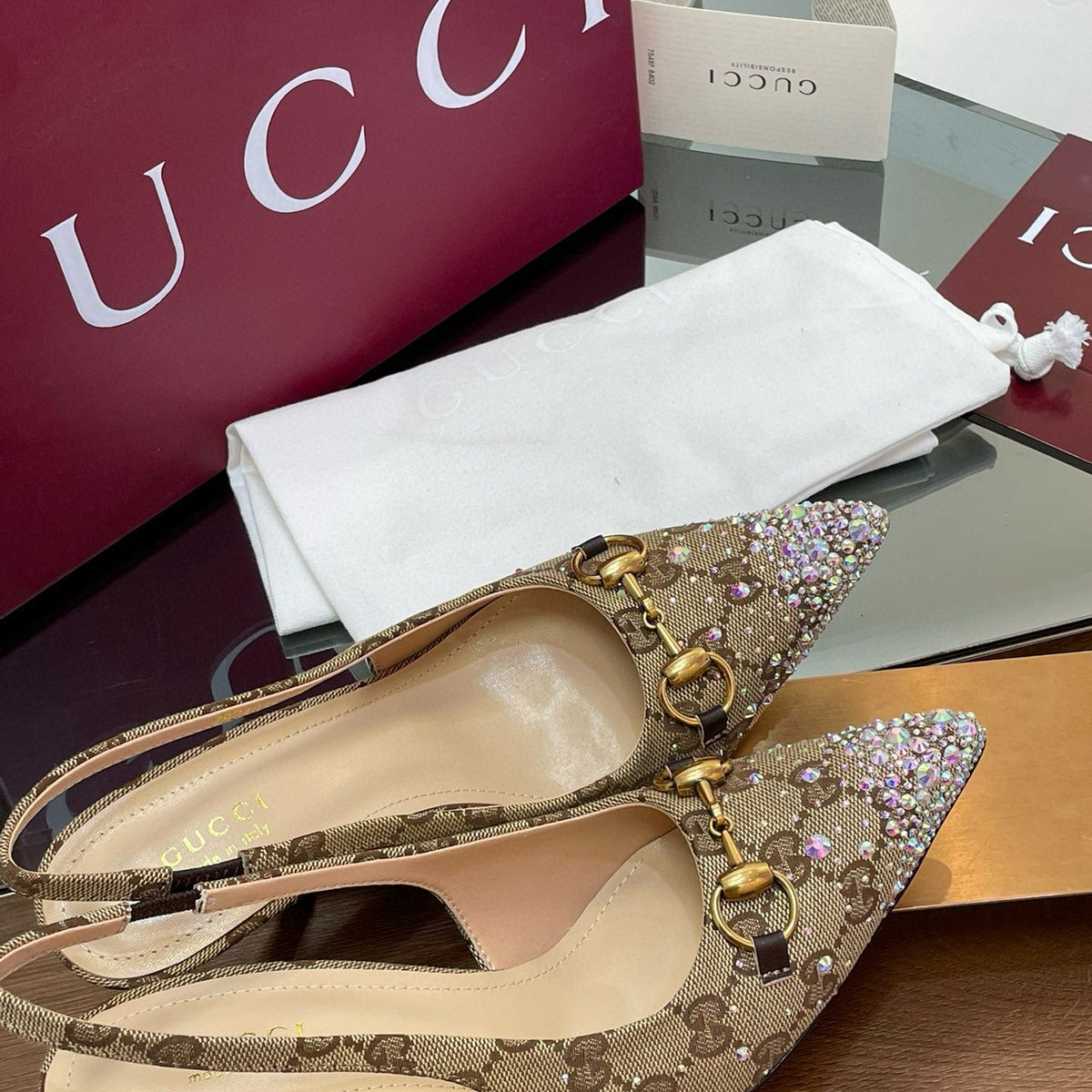 GG HEELS