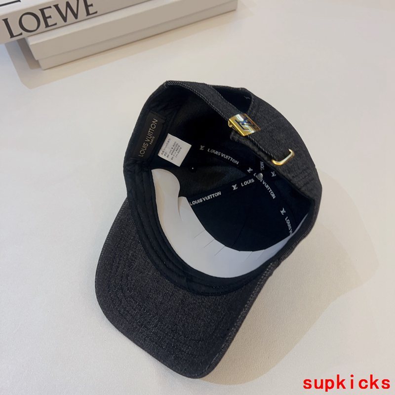 Louis Vuitton Luxury Cap