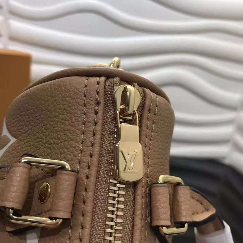 LOV2 Bags - Luxurious Bags  506