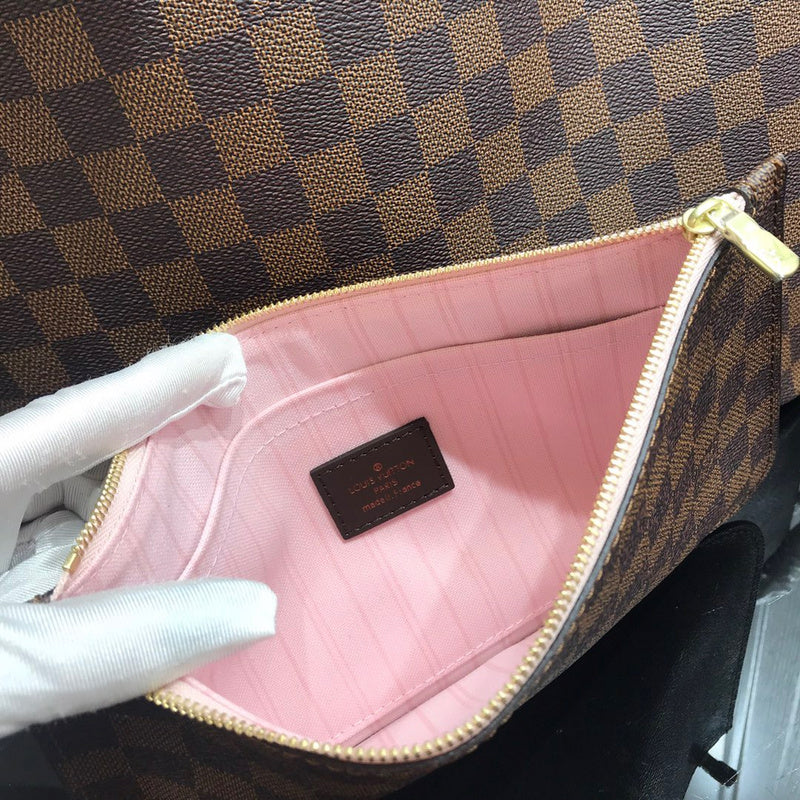 I W Fashion Lu-Vi bags - 8067