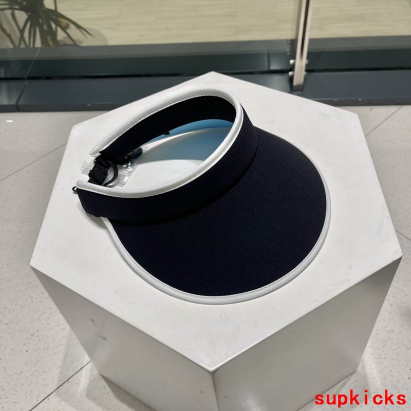 Louis Vuitton Luxury Cap
