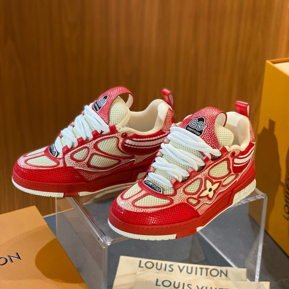 LOU TRAINERS