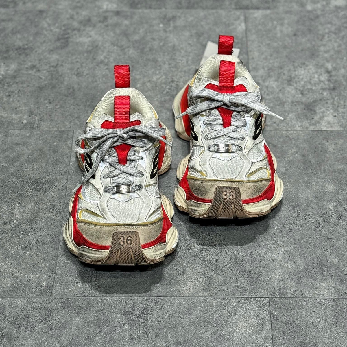 BAL CARGO TRAINERS