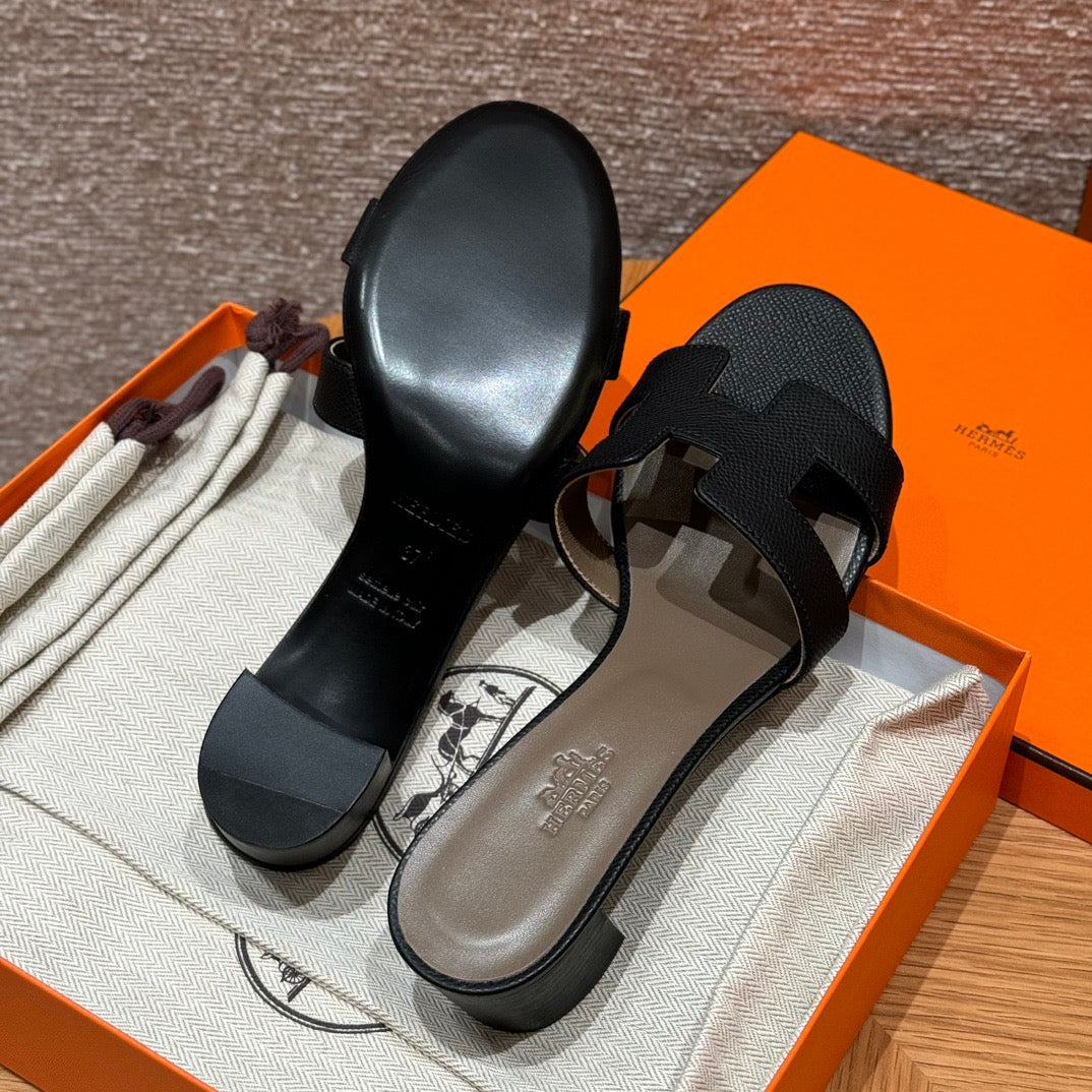 HERM OASIS SANDALS
