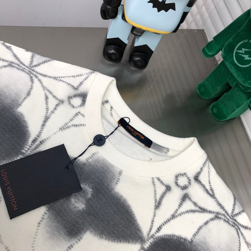 Louis Vuittion Luxury T-Shirt