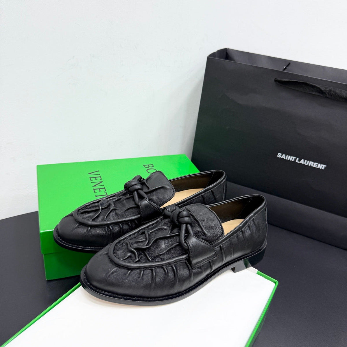 BOTT V LOAFERS