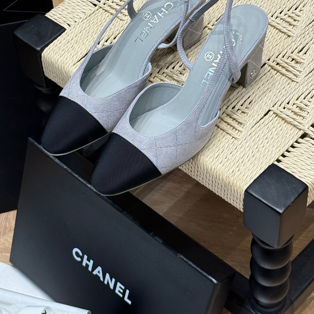 CC SLINGBACK PUMPS