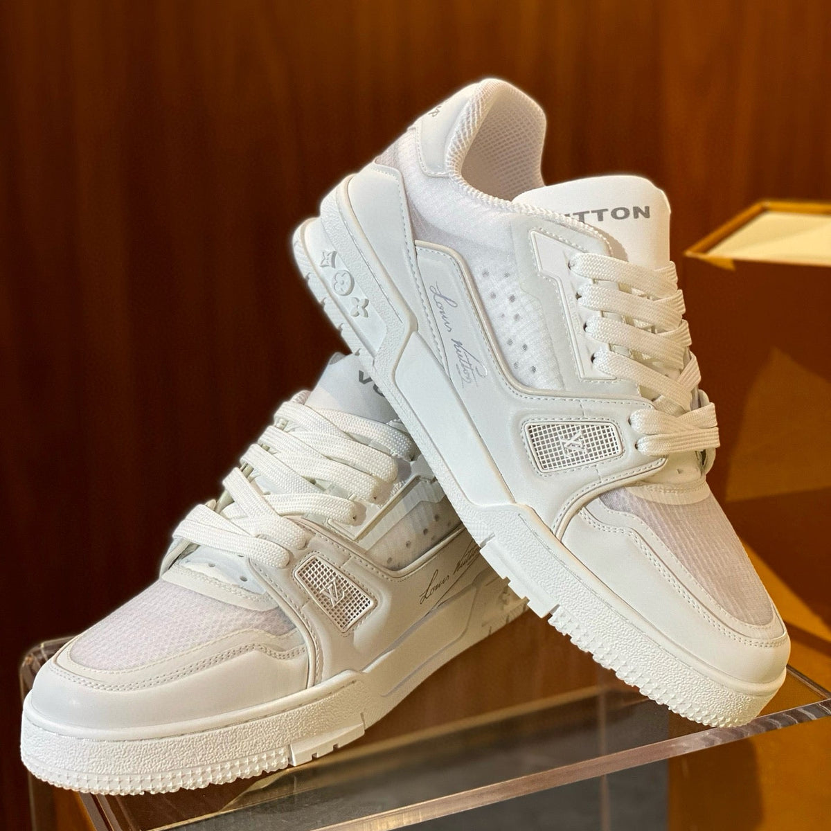 LOU TRAINERS