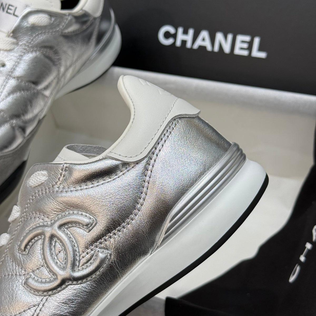 CC SNEAKER