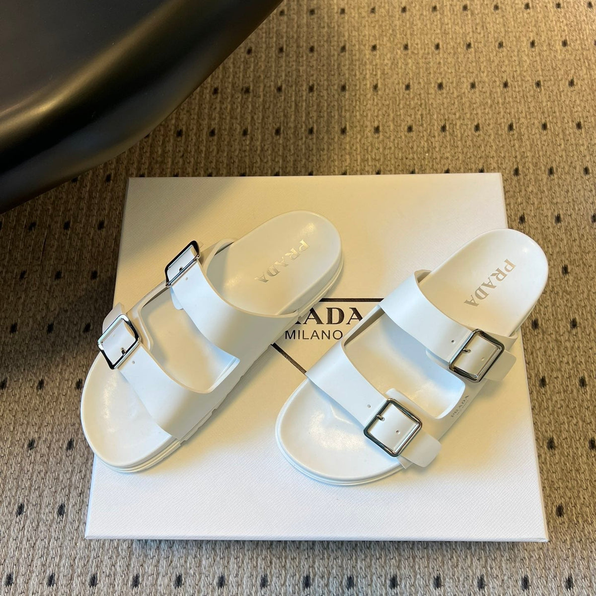 PD LOGO SANDALS