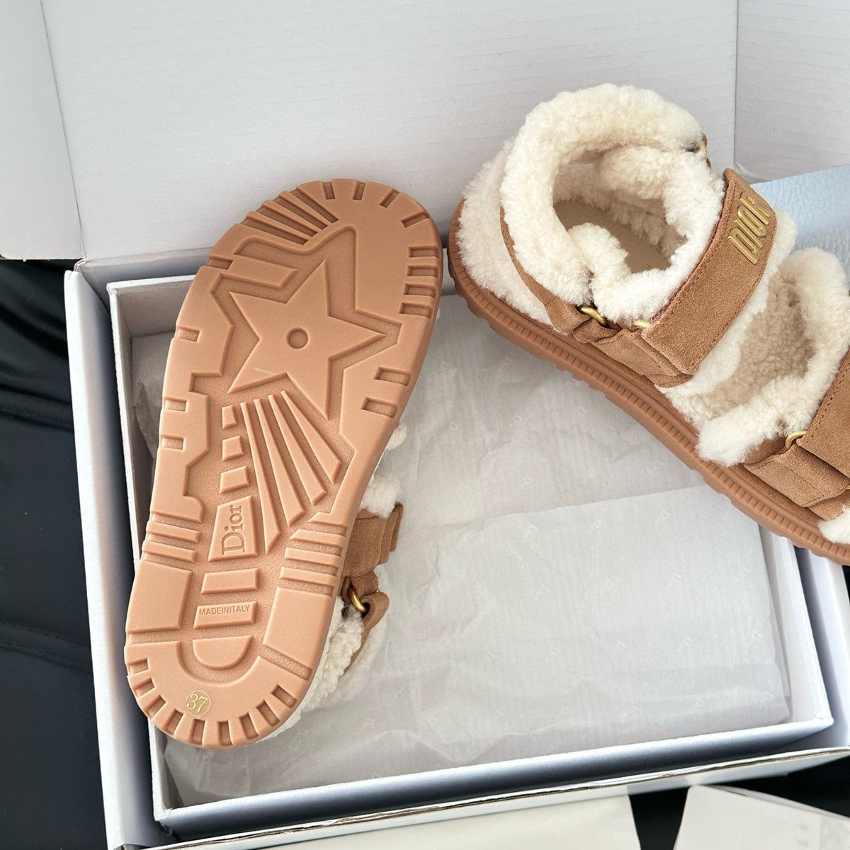 CD SANDALS