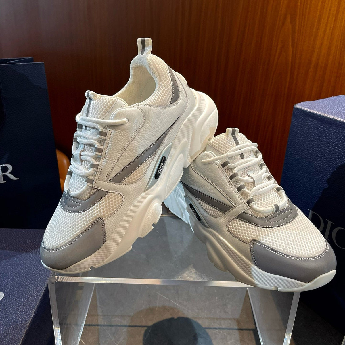 CD B22 SNEAKERS