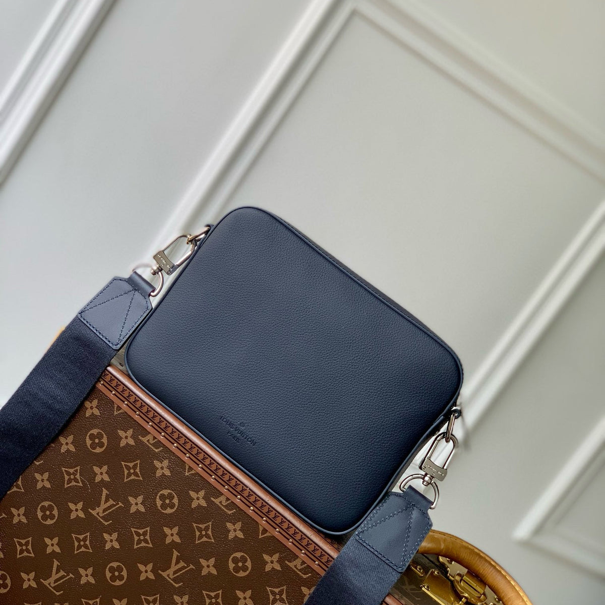 LOU FASTLINE MESSENGER BAG