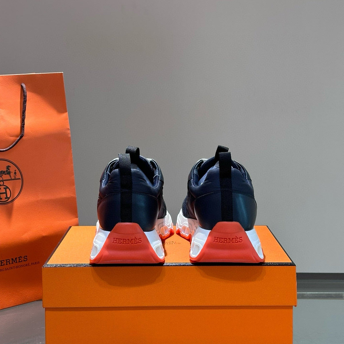 HERM IMPULSE SNEAKER