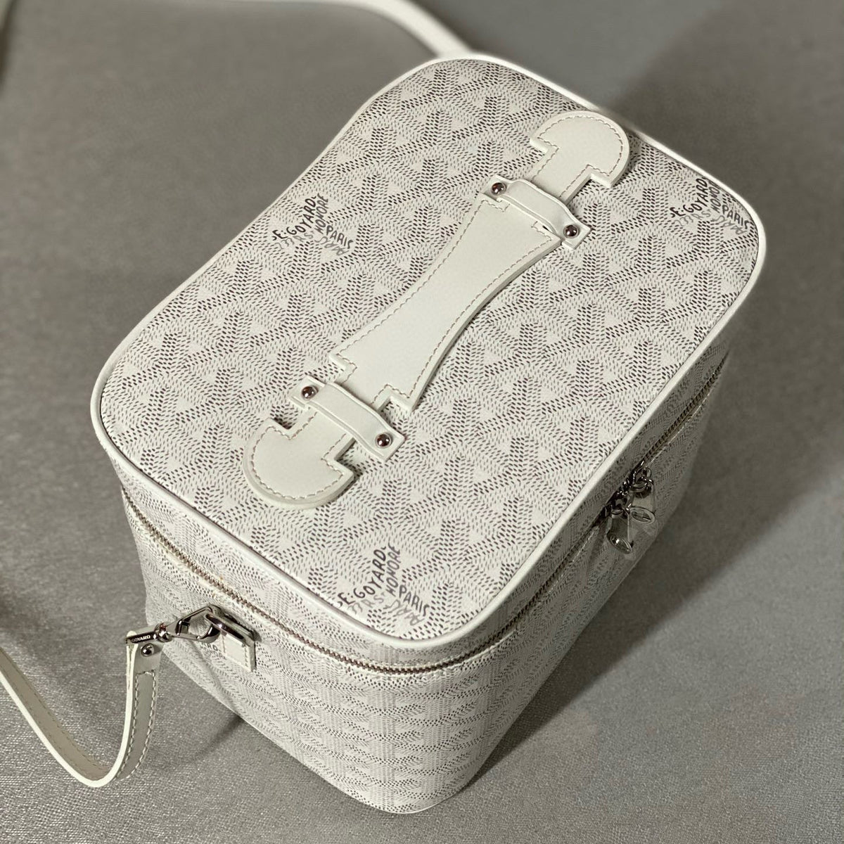 GOYA MUSE VANITY CASE