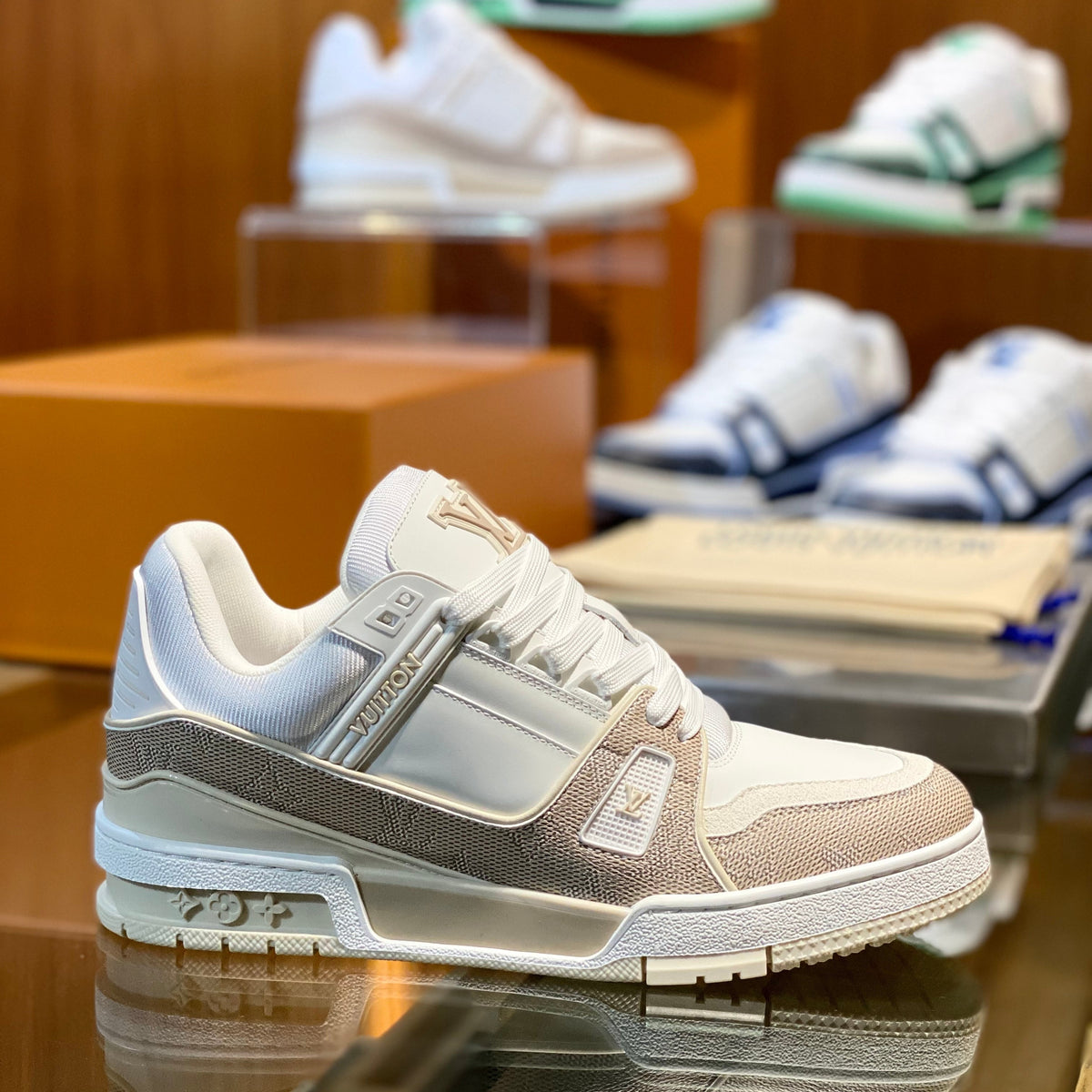 LOU TRAINERS