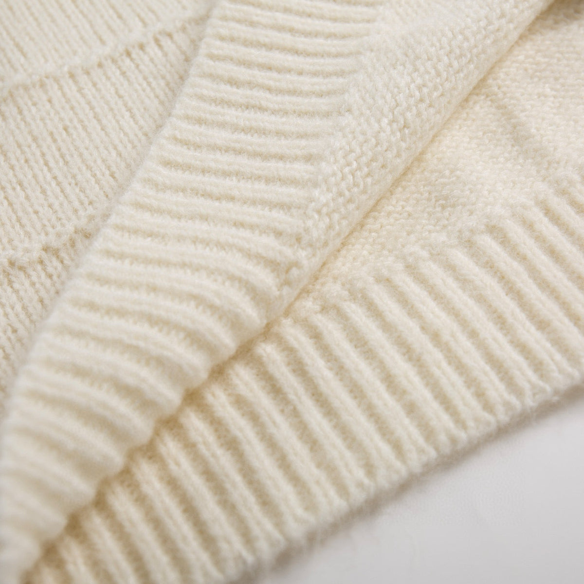 CEL SWEATER