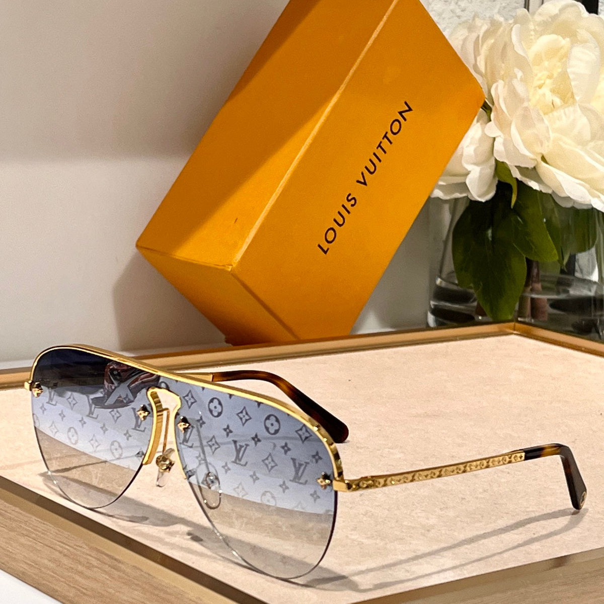 LOU SUNGLASSES