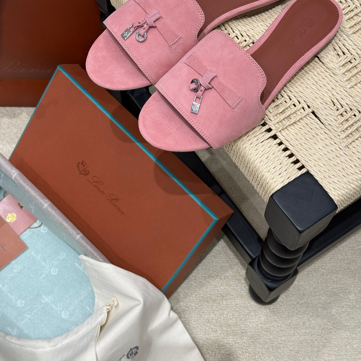 LORO P SUMMER CHARM SLIPPER