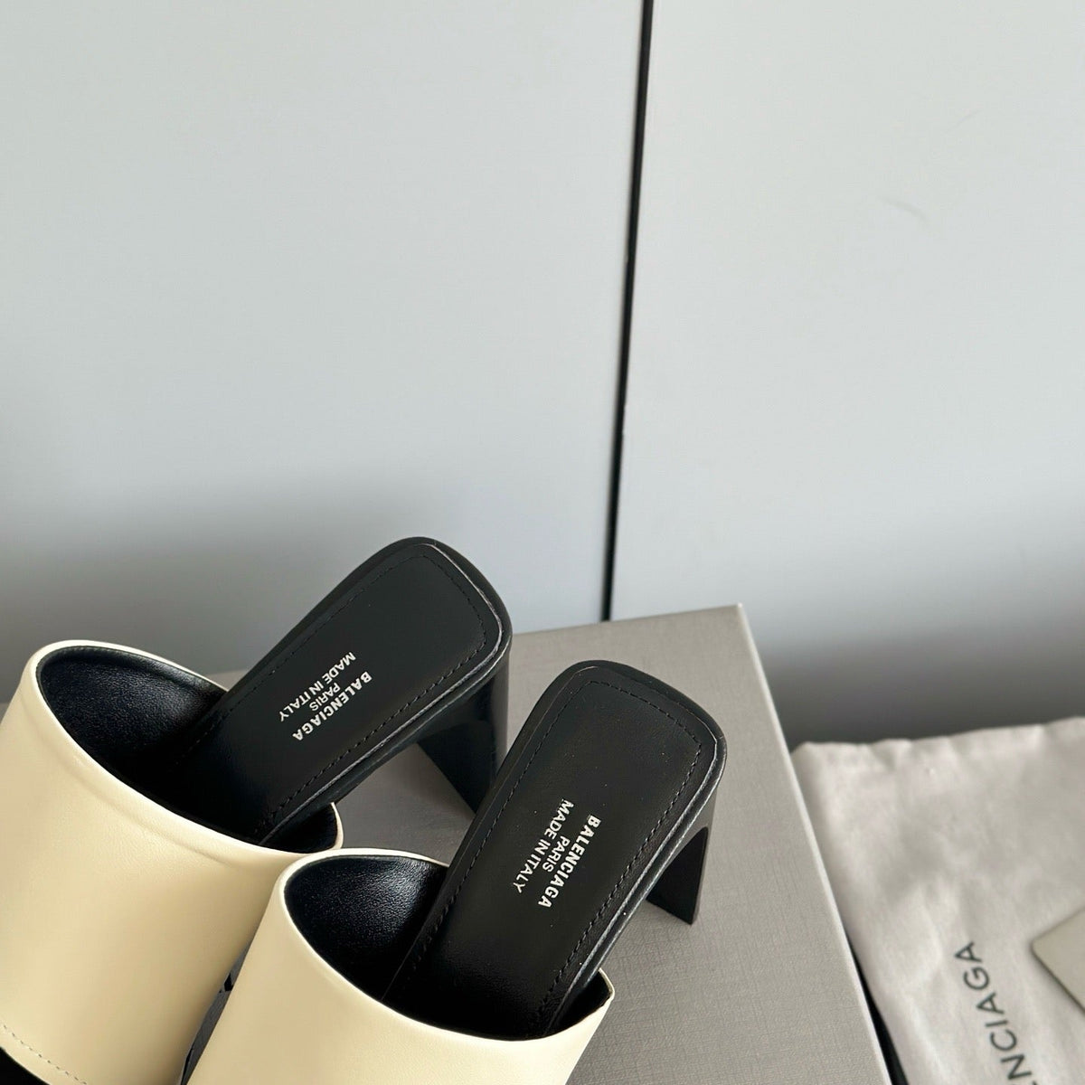 BAL HEELS