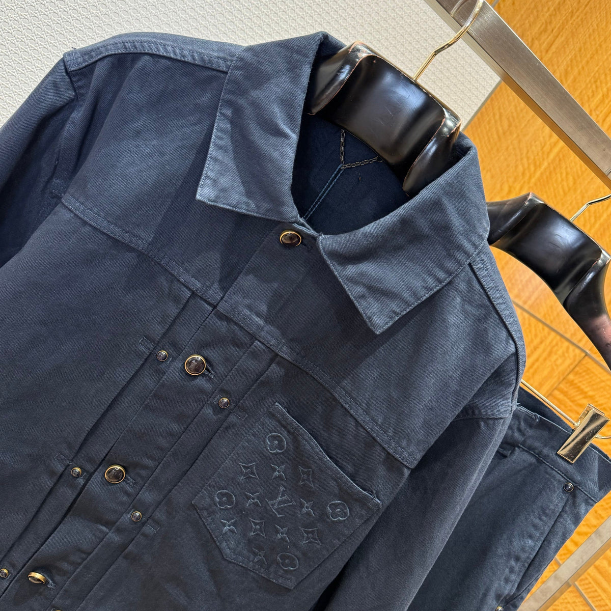 LOU DENIM JACKET