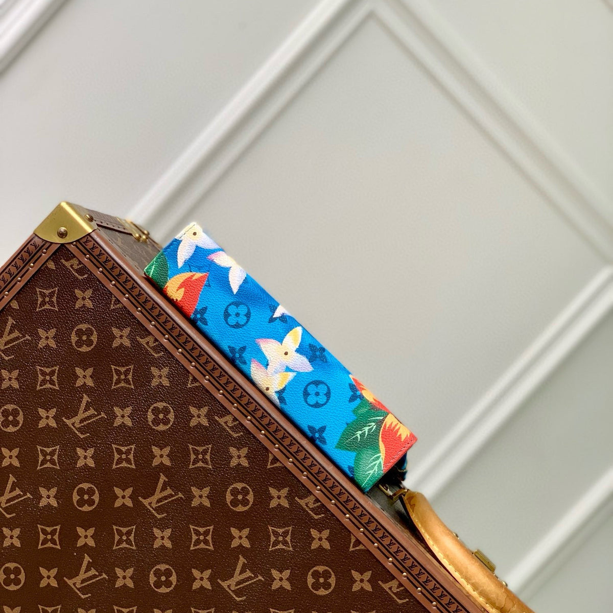 LOU GASTON WEARABLE WALLET