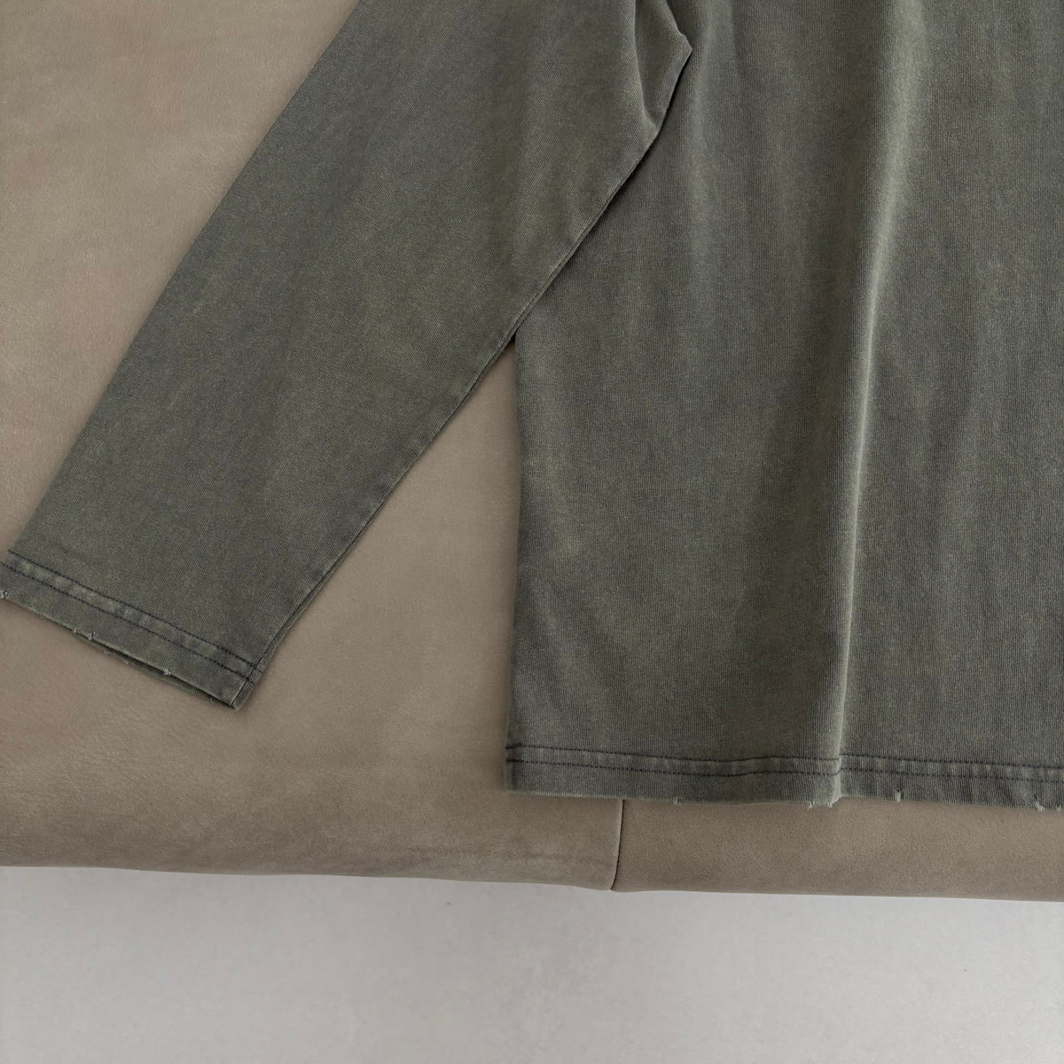 ACNE T-SHIRT