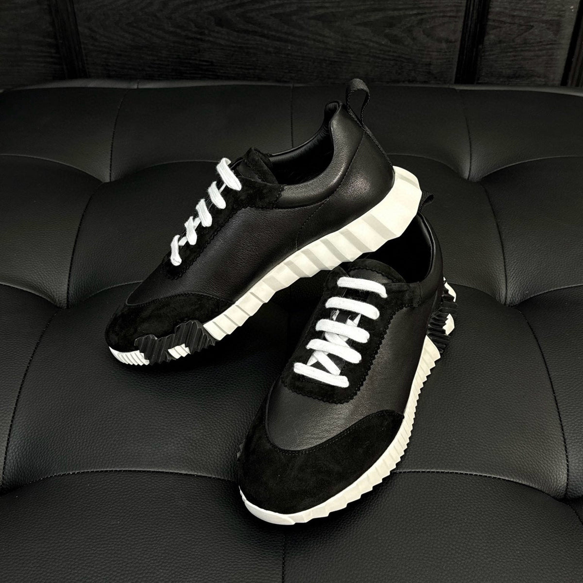 HERM BOUNCING SNEAKERS