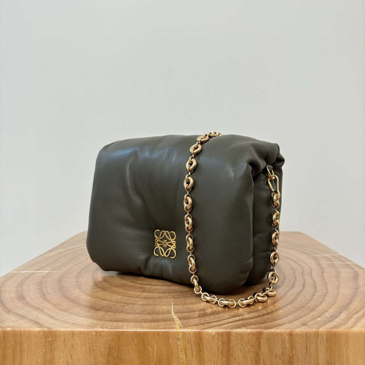 LOEW PUFFER GOYA BAG