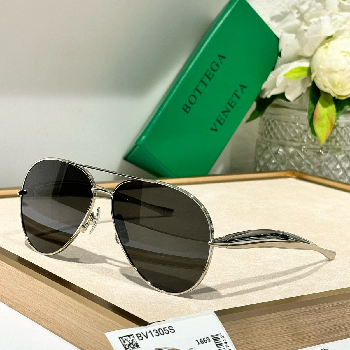 BOTT V SUNGLASSES